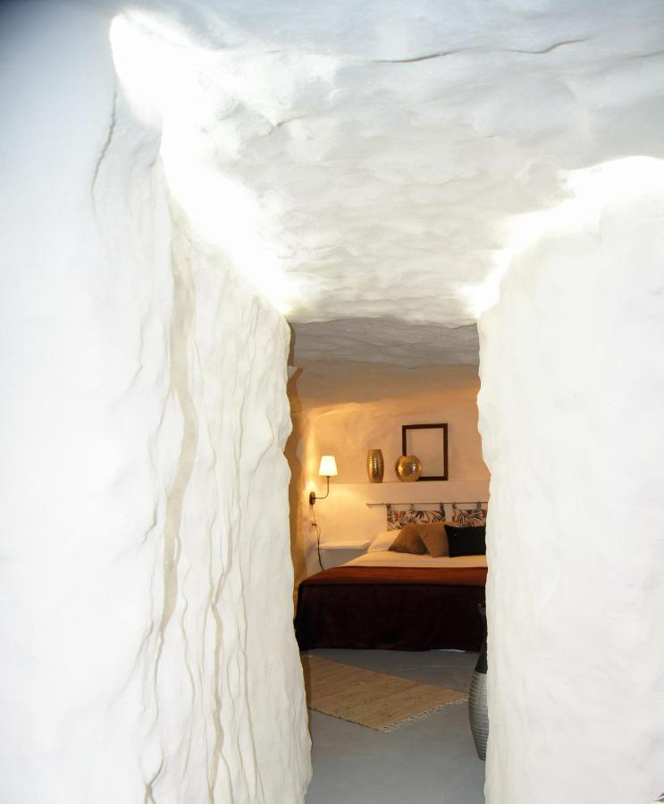 La Cueva Blanca Apartment Alcala del Jucar Exterior photo