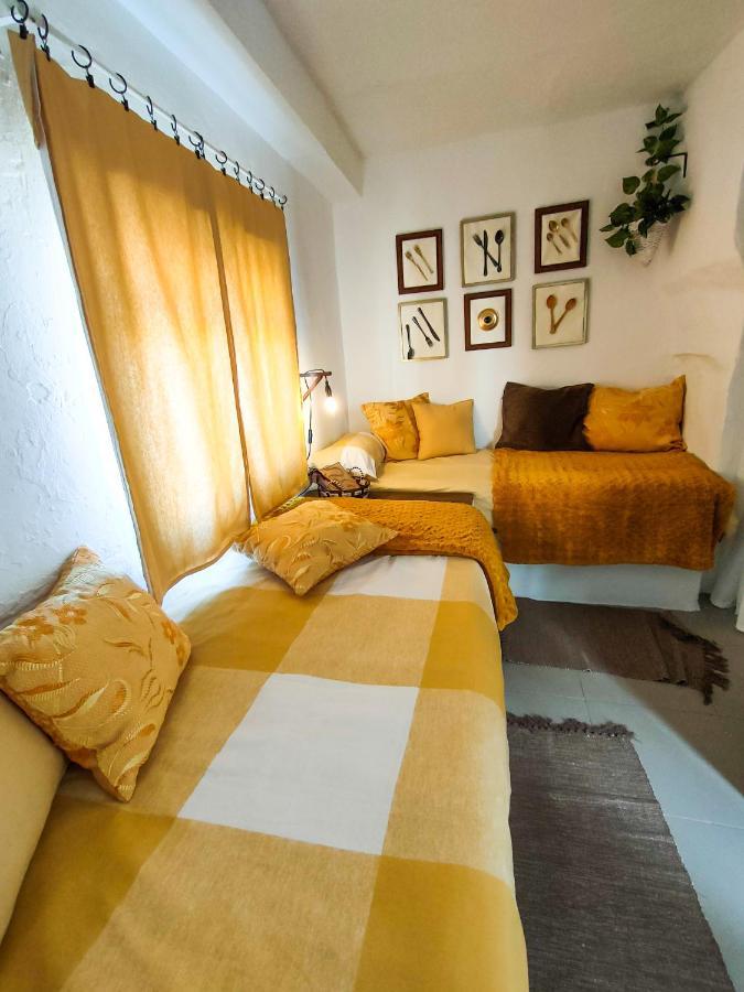 La Cueva Blanca Apartment Alcala del Jucar Exterior photo