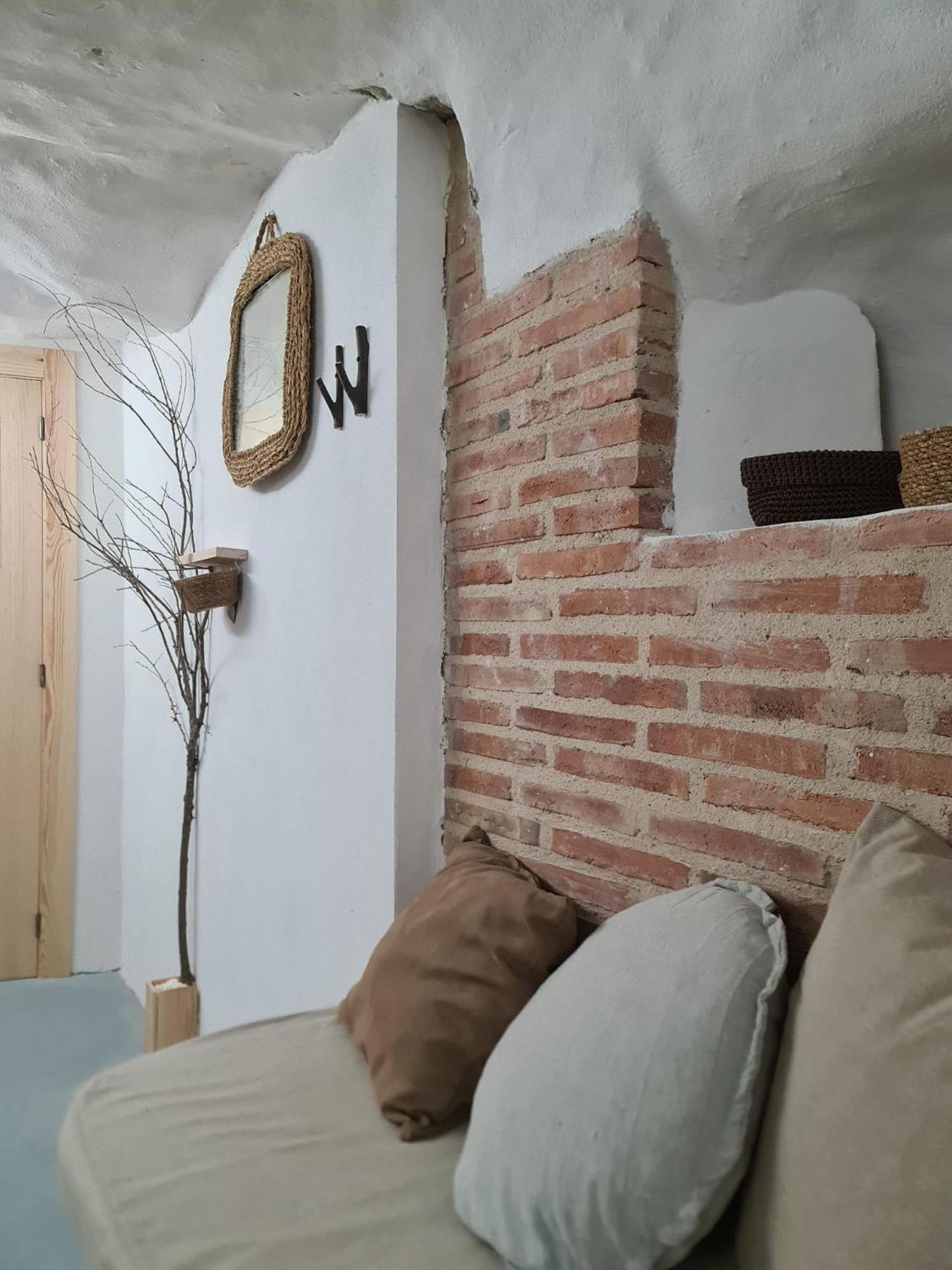 La Cueva Blanca Apartment Alcala del Jucar Exterior photo