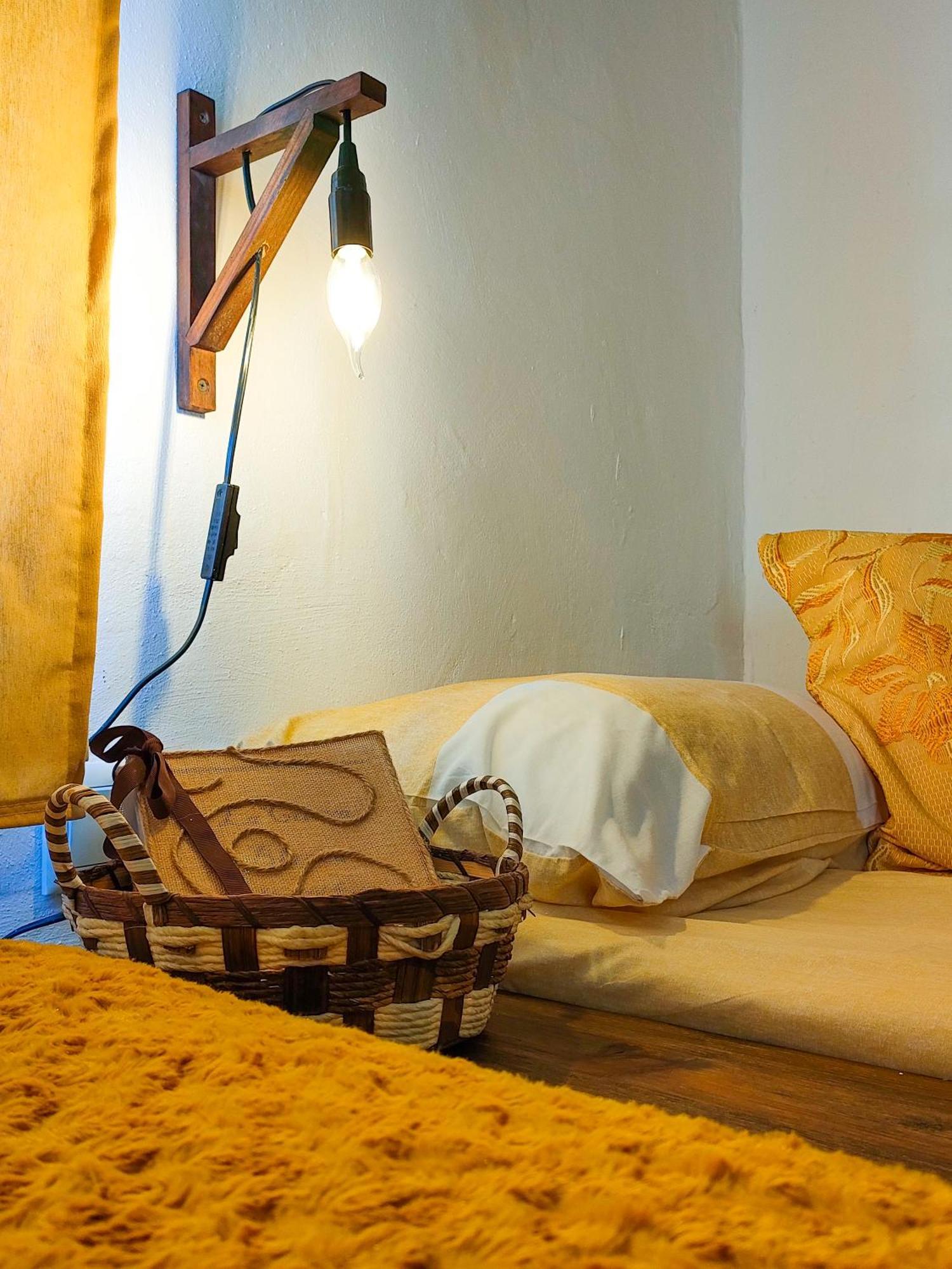 La Cueva Blanca Apartment Alcala del Jucar Room photo